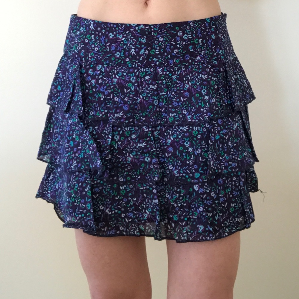 NWOT Express Floral ruffled mini skirt